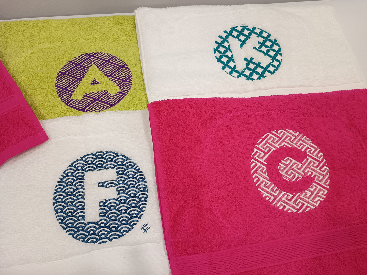 Wagara Mofu Personalised Sensory Embroidery Hand Towel