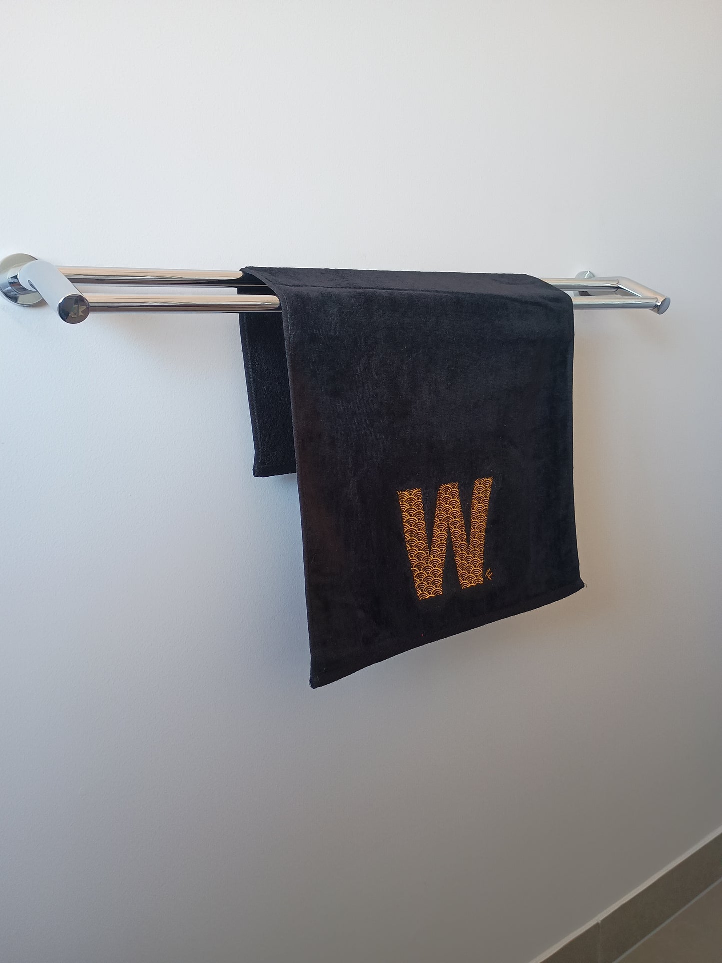 Seigaiha (W) Black Sports Towel